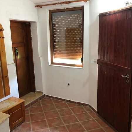 Kesta Za Gosti Apartament Za Gosti Rai S Arbanasi Do Gr Veliko Ternovo Villa Luaran gambar