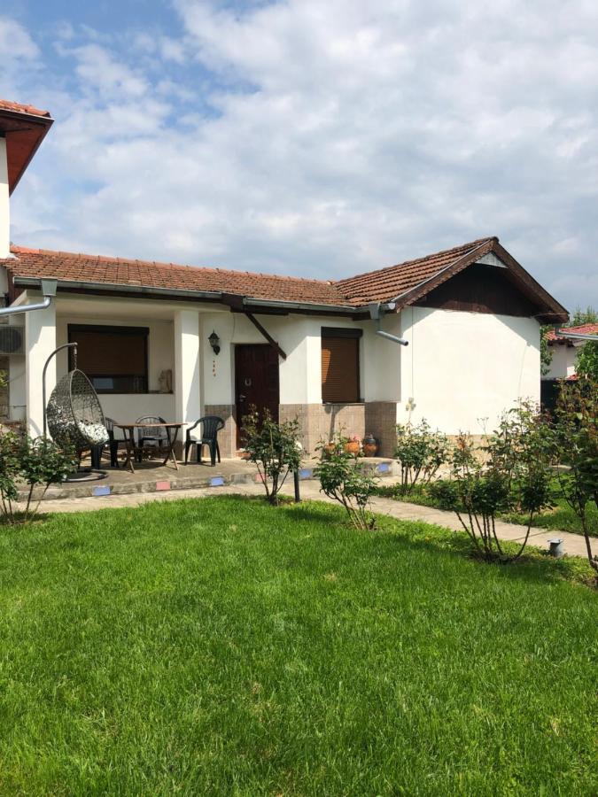 Kesta Za Gosti Apartament Za Gosti Rai S Arbanasi Do Gr Veliko Ternovo Villa Luaran gambar